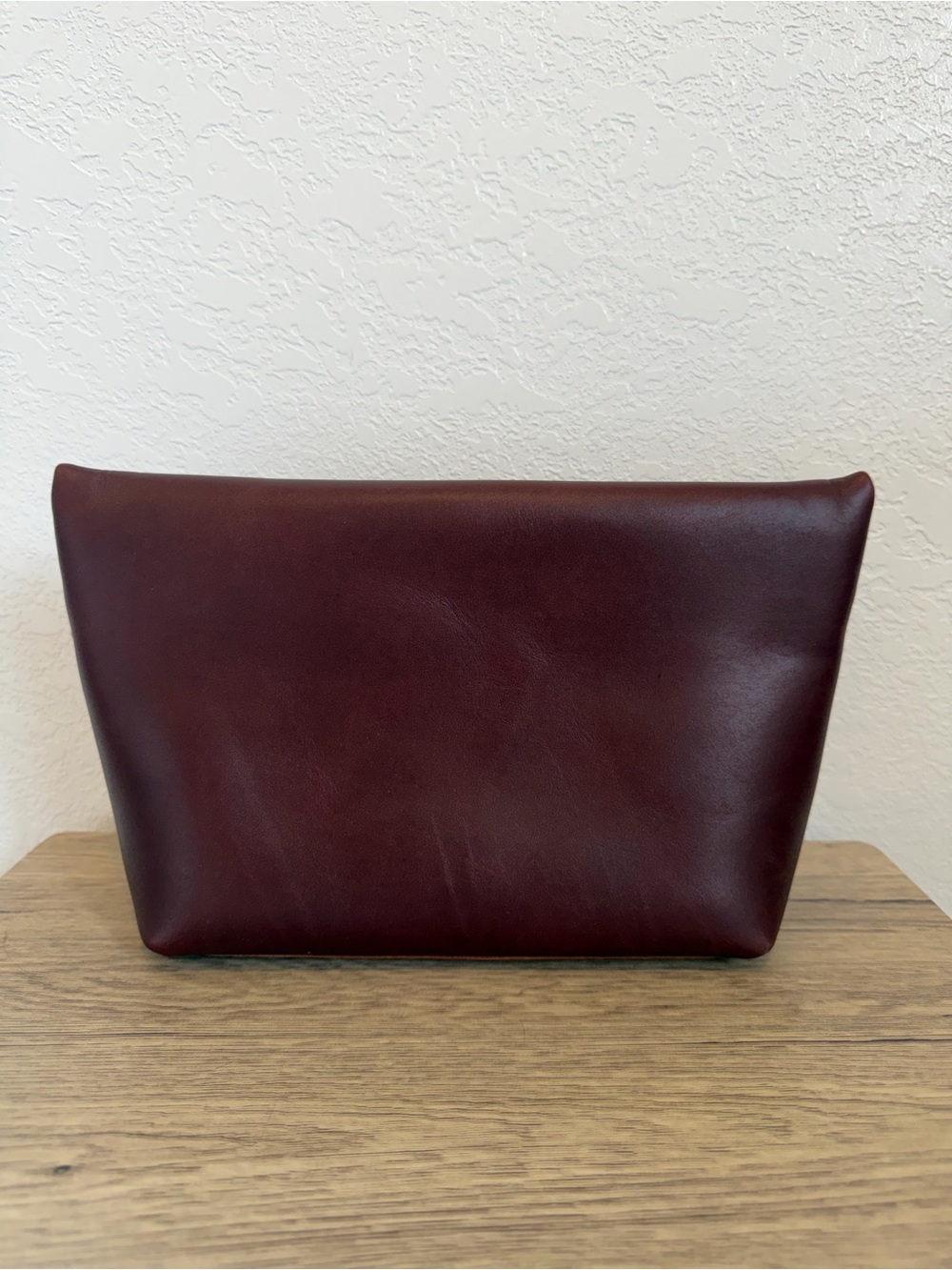 Portland Leather Goods XL makeup bag in Cognac - Picture 3 of 6